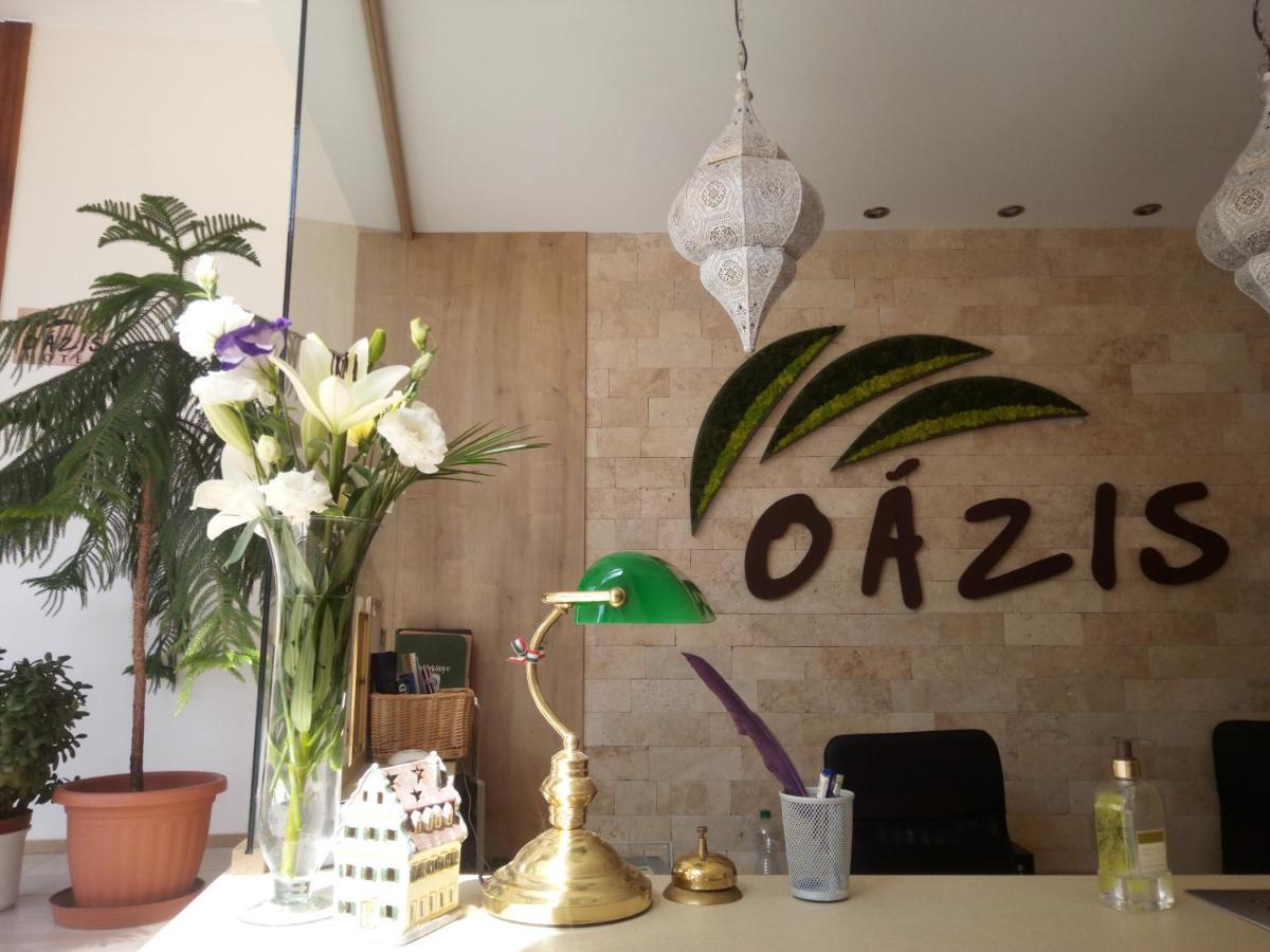 Oazis Hotel*** Надьканижа Экстерьер фото
