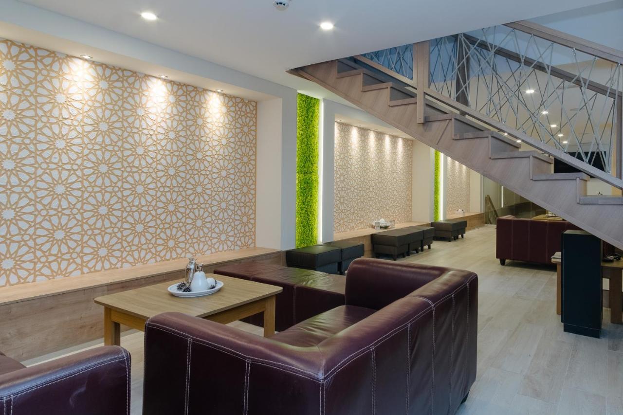 Oazis Hotel*** Надьканижа Экстерьер фото